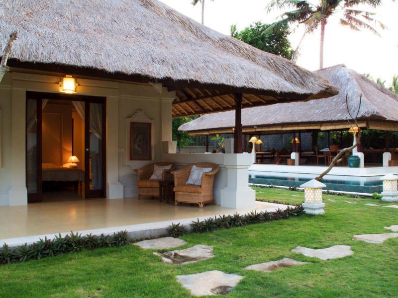 Hostel Blind Dog Sanur